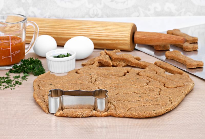 10 Best Homemade Dog Training Treats 1 DIY dog training treats